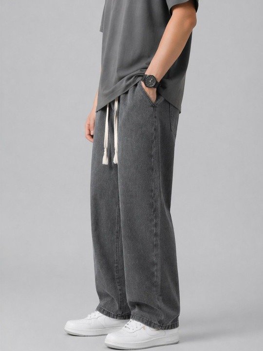 Street-Ready Relaxed Fit Mid Rise Light Fade Jeans