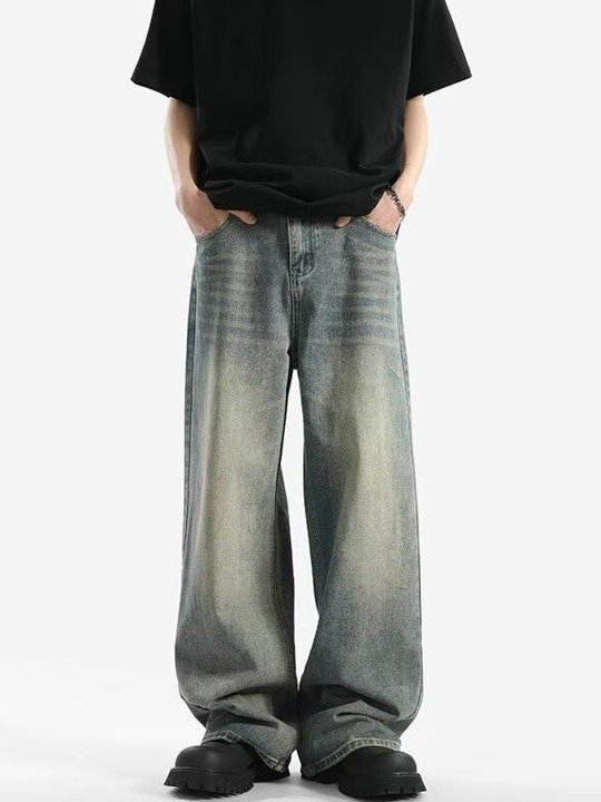 Weekend Straight Fit Mid Rise Jeans