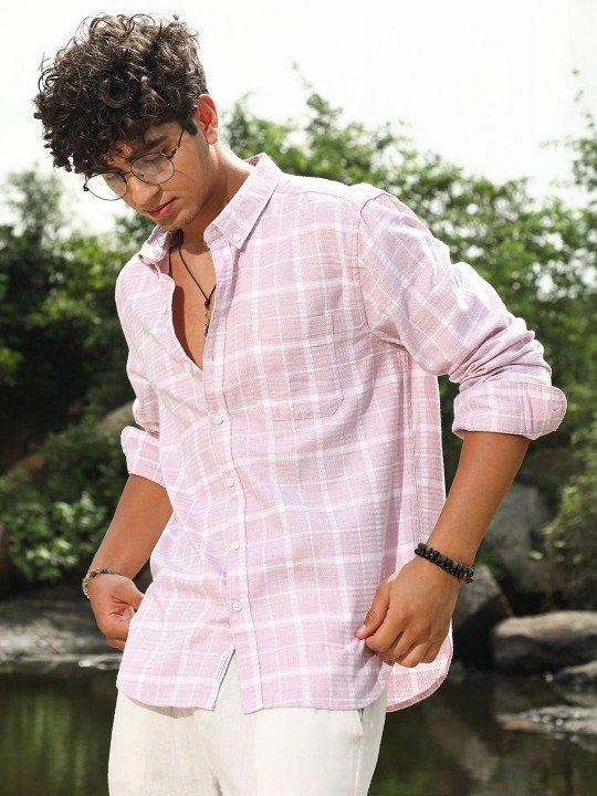 Sharp Comfort Button Down Checked Casual Shirt