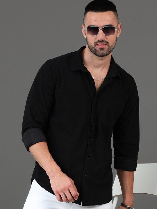 Essential Slim Fit Spread Collar Checked Casual Shirt