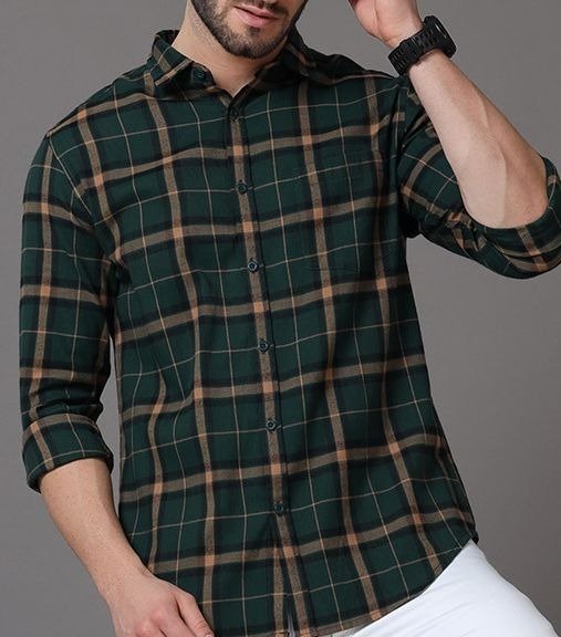 Clean-Cut Slim Fit Checked Checks Casual Shirt